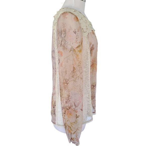 HAUTE HIPPIE Silk Chiffon Floral Print Blouse Lace Inset Sheer Top Size Medium - Picture 2 of 8